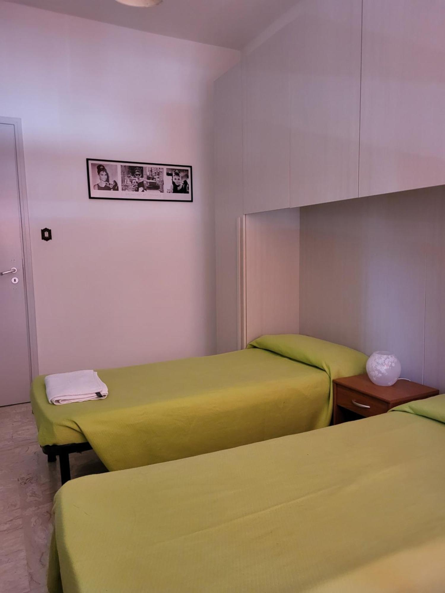 Home Sweet Home Tiburtina Station Рим Экстерьер фото